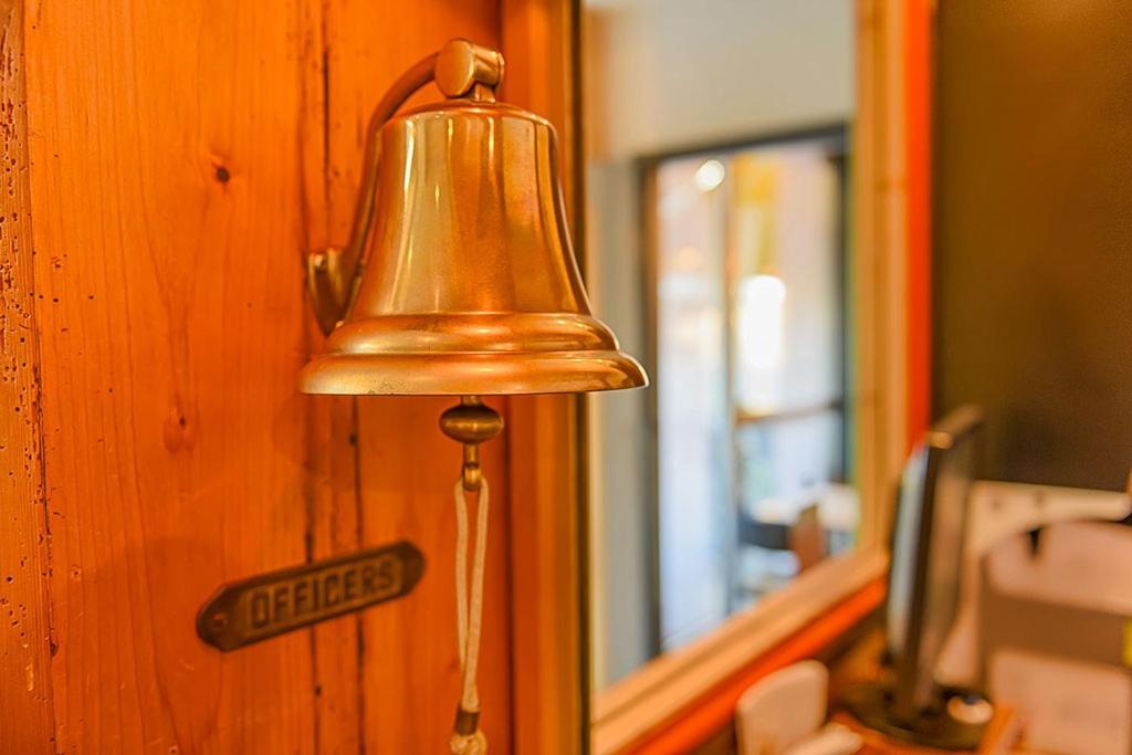 Hotel Des Alpes Bulle Center Екстер'єр фото