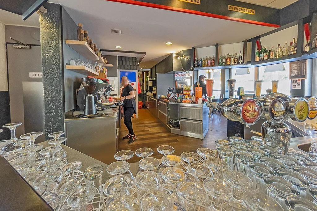 Hotel Des Alpes Bulle Center Екстер'єр фото